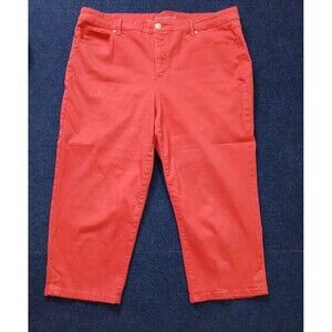 Gloria Vanderbilt Slimming Effect Jordyn Coral Capris 16
